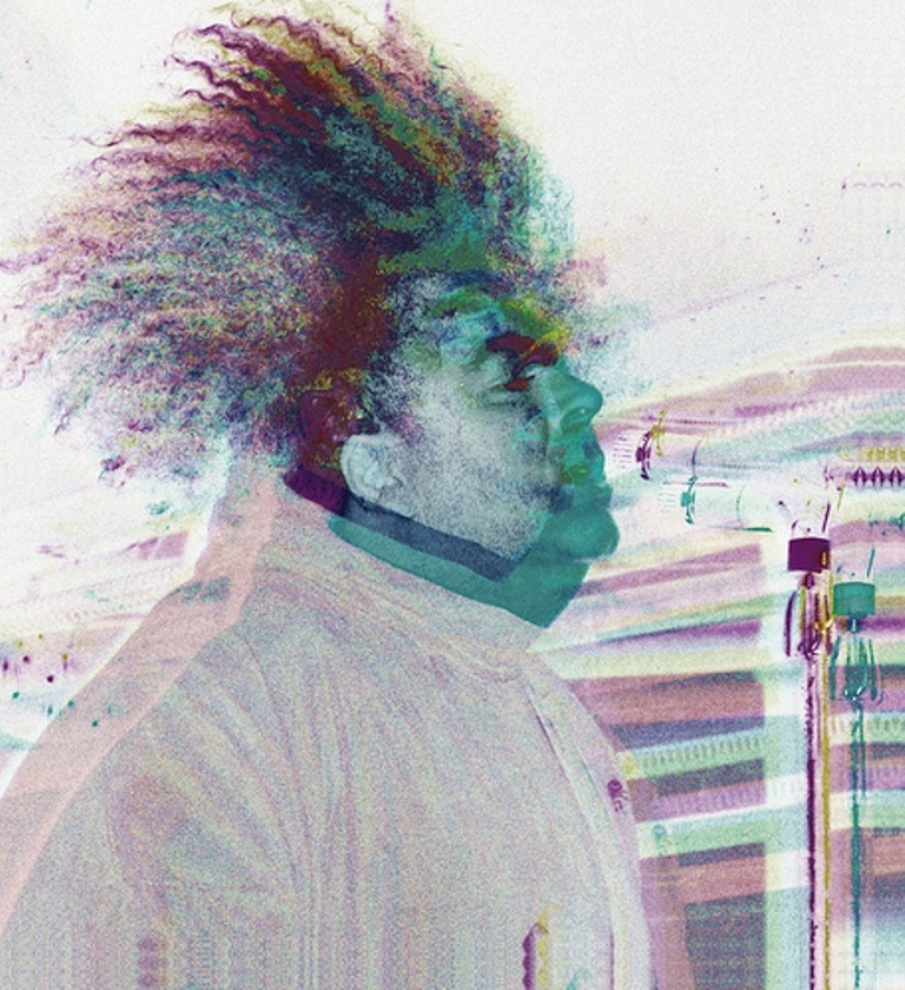 Buzzo.jpg